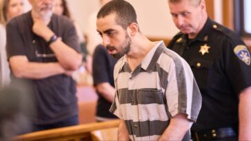 jury-finds-salman-rushdie-attacker-guilty-of-helping-hezbollah