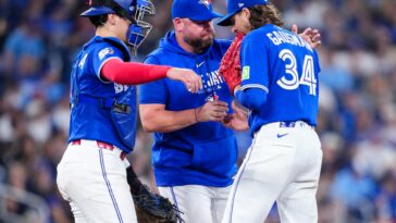 blue-jays-not-as-‘close-knit-as-last-year’-as-season-spirals