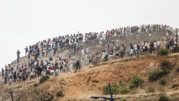 terrified-spanish-woman-cries-out-for-help-over-migrant-invasion