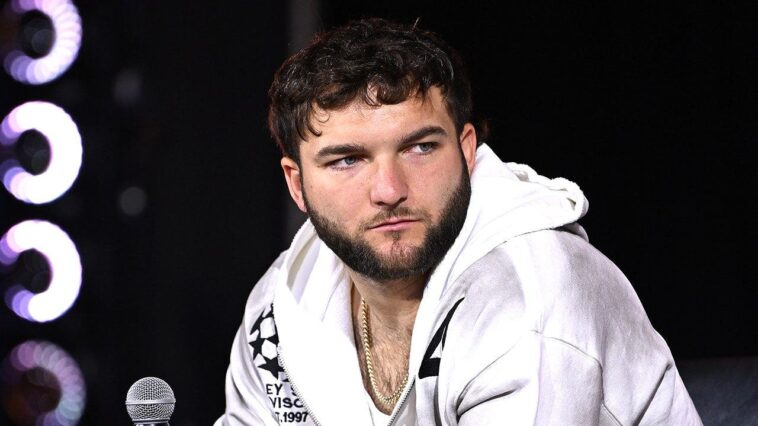 cam-skattebo’s-backflipping-at-fanatics-fest-reportedly-earned-him-a-talking-to-from-giants