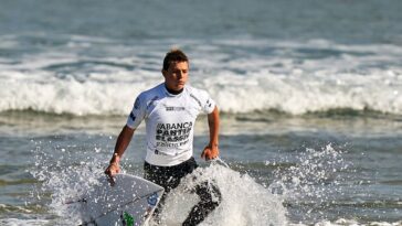 28-year-old-pro-surfer-missing-for-days,-presumed-dead
