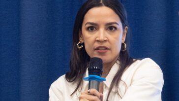roadblock-to-white-house:-aoc’s-appeal-losing-its-shine-—-despite-rise-in-crucial-battleground-state