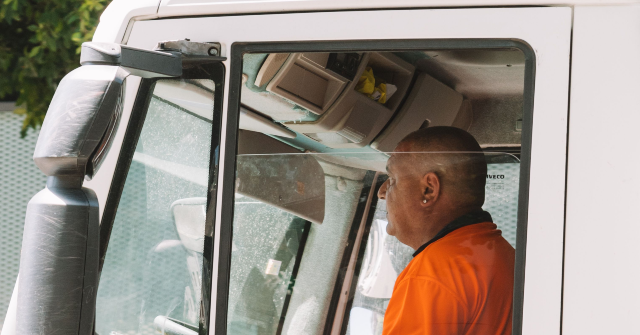 trump-admin-cancels-28,000-trucker-licenses-held-by-illegal-aliens