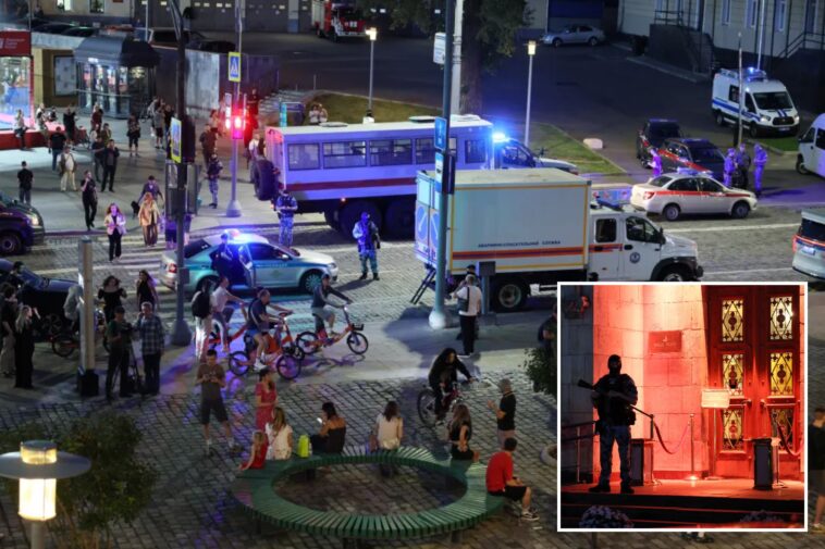 homemade-bomb-carried-by-woman-kills-3,-injures-21-near-moscow-restaurant,-authorities-say
