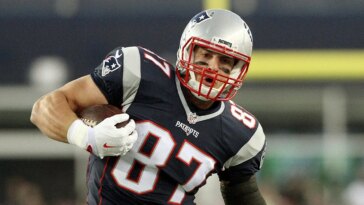 patriots-legend-rob-gronkowski-reveals-the-impact-politics-has-on-locker-room-dynamics