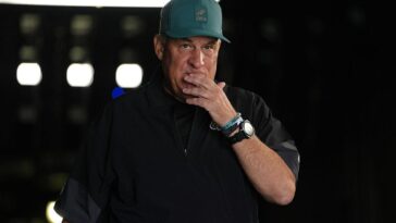 watch:-nfl-coach-mocks-fauci-for-pleading-the-fifth