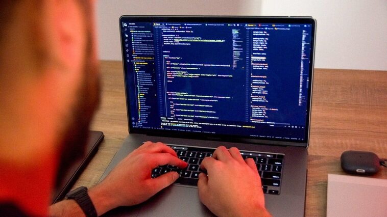 fake-shinyhunters-sextortion-email-uses-carnival-breach-data