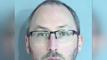 police:-florida-teacher-charged-with-soliciting-‘girl,-14’-online-for-sex