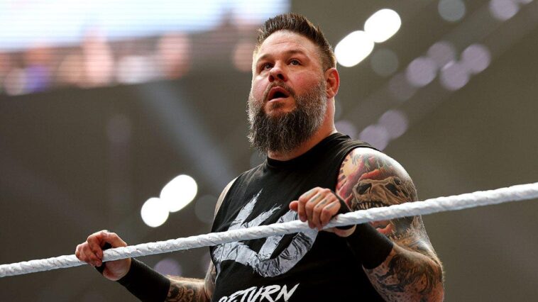 kevin-owens-returns-in-a-fighting-mood-at-wwe-summerslam,-earns-no-1-contender-spot-for-undisputed-title