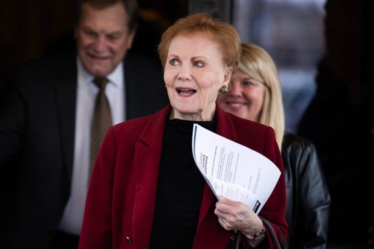 longtime-republican-congressional-stalwart-dead-at-83