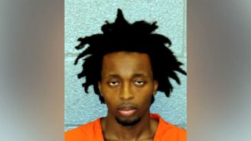 killer-returned-to-jail-on-weapons-charge,-got-bond,-84-minutes-later-shot-2-men,-killing-1-according-to-authorities