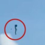 naked-moron-jumps-over-200-feet-from-the-top-of-the-brooklyn-bridge-after-erecting-multiple-flags-and-somehow-survives-(video)