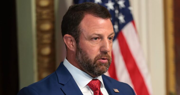growing-number-of-conservatives-turn-on-dhs-sec.-markwayne-mullin-over-soft-‘immigration-reform’-rhetoric