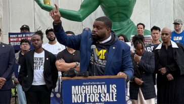 socialist-house-candidate-says-he-agrees-with-republicans-on-‘one-issue’