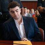 manhattan-da’s-office-says-luigi-mangione-defense-spread-false-claims-about-murder-trial-media-plan