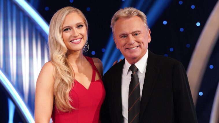 maggie-sajak-is-ashamed-of-her-dodgers,-baseball-player-throws-a-punch-during-a-pickle-&-espn’s-trans-drooling