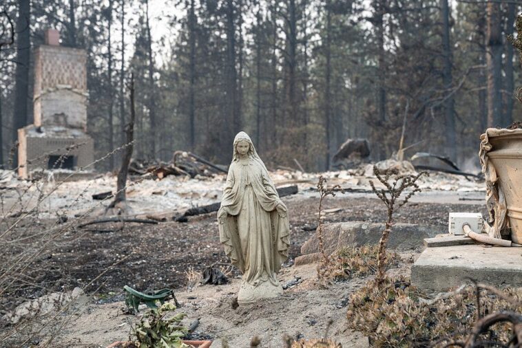 major-pacific-northwest-city-devastated-by-massive-wildfires