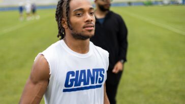veteran-receiver-becoming-qbs’-safety-blanket-as-giants-rookie-keeps-big-plays-coming