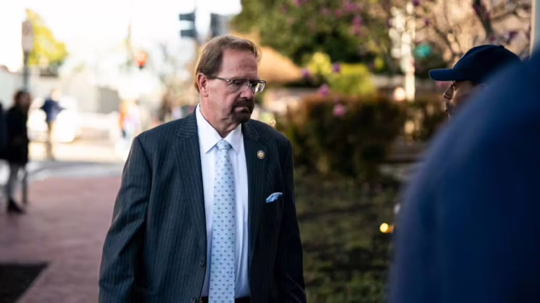 gop-congressman-faces-censure-over-‘beyond-inappropriate’-treatment-of-staffers