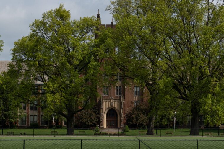 alarming-number-of-small-us-colleges-are-struggling-—-and-misusing-donations-to-stay-open