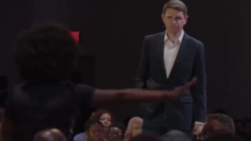 watch:-james-talarico-nods-in-agreement-as-crazed-woman-says-karmelo-anthony’s-conviction-is-a-“f*cking-tragedy”-–-agrees-that-she’s-faced-more-trauma-in-america-than-as-a-navy-vet-in-middle-east