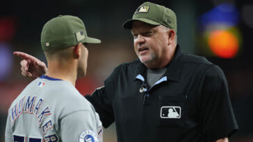 video:-rangers-manager,-umpire-pause-heated-argument-for-‘god-bless-america’