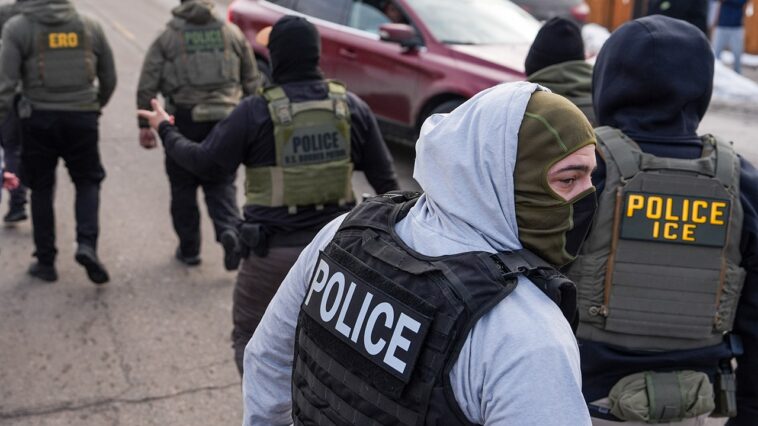 federal-judge-blocks-new-york-law-banning-ice-agents-from-wearing-masks