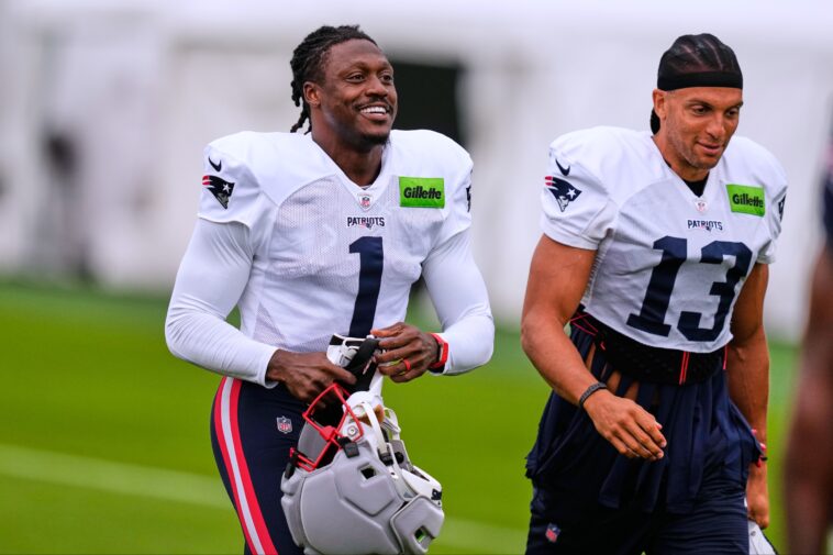 aj.-brown-dislocates-thumb-at-patriots-training-camp-—-but-is-completely-unfazed
