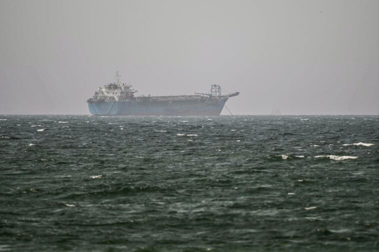us-may-have-deal-with-iran-to-reopen-strait-of-hormuz-‘today-or-tomorrow’,-bessent-says