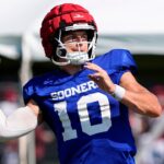 oklahoma-sooners-quarterback-john-mateer-looks-absolutely-jacked-just-in-time-for-fall-camp