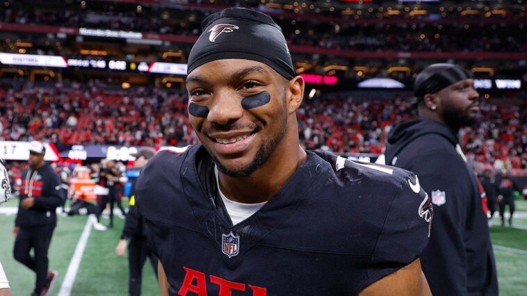 falcons’-bijan-robinson-becomes-highest-paid-running-back-in-nfl-history-with-massive-contract:-report