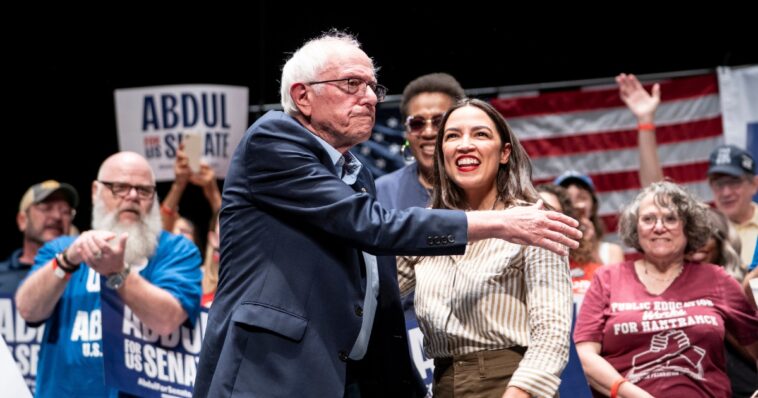a-behind-the-scenes-‘war’-is-underway-between-bernie-sanders-insiders:-report