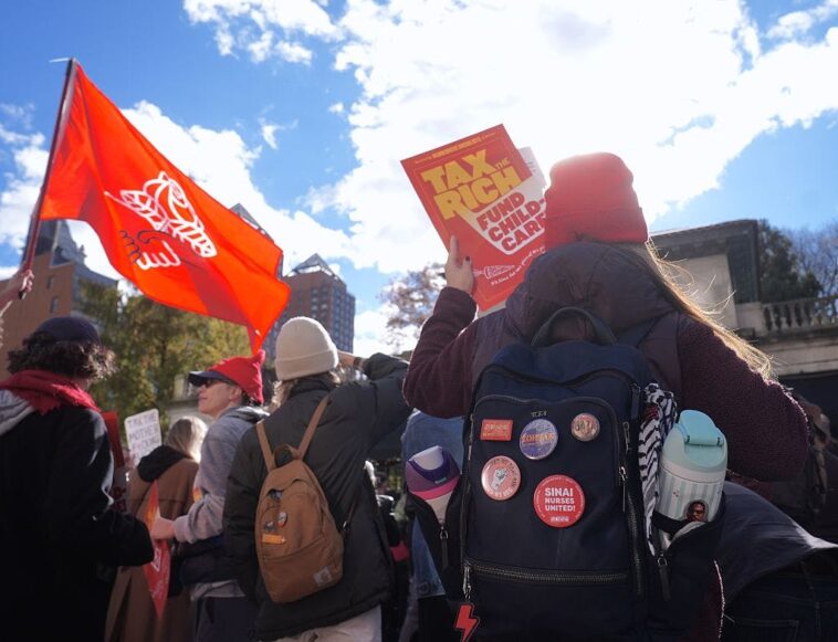 dem-socialist-candidate-rails-against-american-‘cult-of-hard-work’