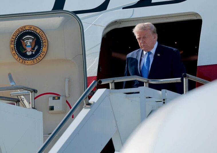 armed-man-arrested-outside-trump-golf-course-ahead-of-president’s-visit