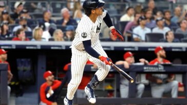 george-lombard-jr.-launches-home-run-as-yankees-debut-gets-off-to-electrifying-start
