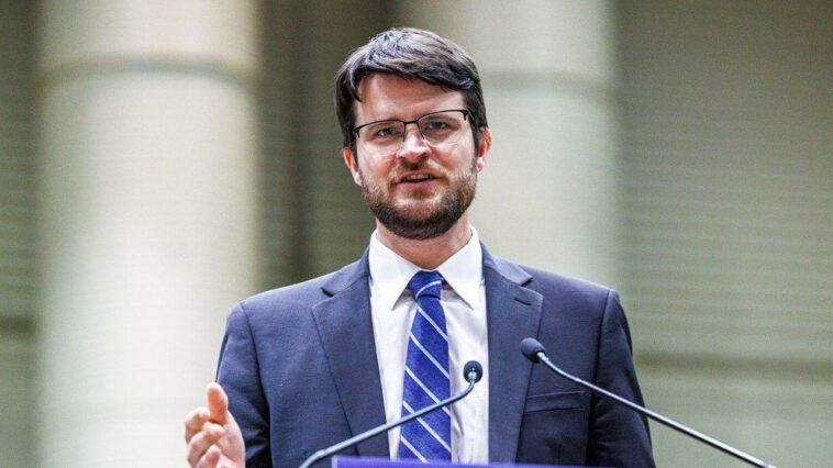 sunrise-movement-co-founder-defeats-establishment-backed-dems-in-pivotal-michigan-race