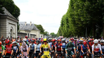 scandal-rocks-tour-de-france-after-teams-accuse-riders-of-wearing-padded-bras-to-gain-advantage