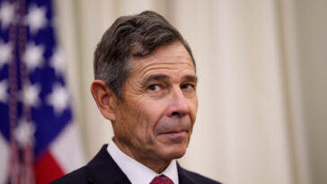 utah-gop-sen.-john-curtis-amnesty-plan-aims-for-millions-more-legalized-migrants