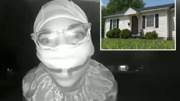 crazy-eyed-teen-dressed-as-clown-allegedly-killed-elderly-man-—-and-whispered-‘i’ve-been-looking-for-you’