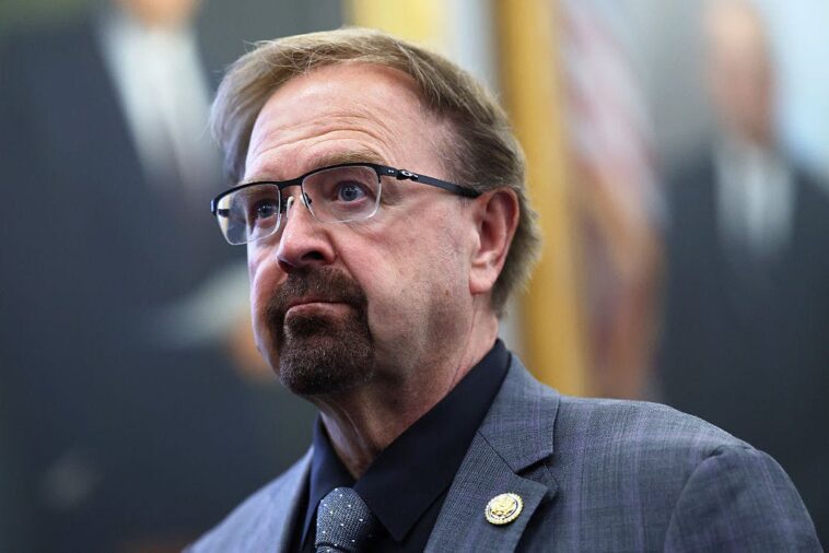 republican-ends-re-election-bid-after-report-on-‘beyond-inappropriate’-behavior