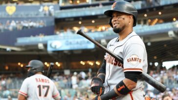 luis-arraez-joins-phillies’-postseason-chase,-thanks-bryce-harper-for-position-move