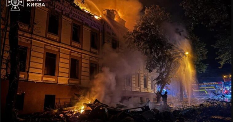 dispatch-from-kyiv:-the-city’s-population-ebbs-and-flows