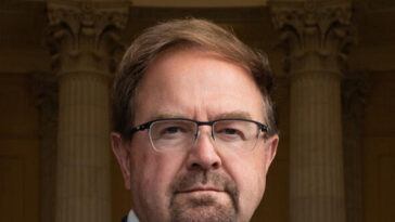 north-carolina-rep-chuck-edwards-drops-re-election-bid-following-ethics-investigation