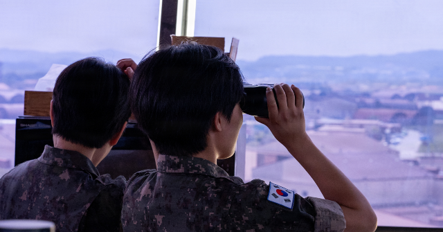 radical-leftist-‘students’-storm-us.-base-in-south-korea