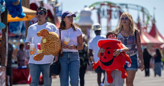 watch:-southern-california-county-fair-has-photo-in-its-art-display-calling-for-trump’s-death