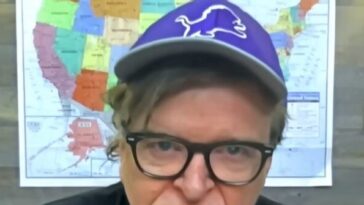 michael-moore:-i’m-begging-for-progressives-to-overthrow-dem-establishment-‘hacks’