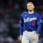 dave-roberts-reveals-extent-of-freddie-freeman-injury-after-cubs-sweep-dodgers