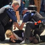 lawless-london:-woman-arrested-after-allegedly-stabbing-four-men-with-a-pair-of-scissors-(videos)