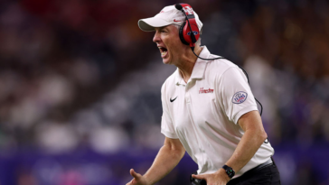 three-teams-ranked-outside-the-top-12-of-the-coaches-poll-who-will-make-the-college-football-playoff