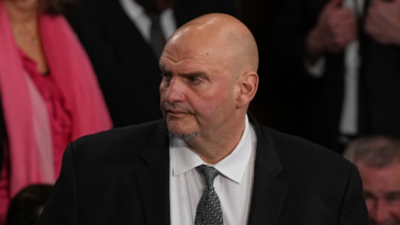 john-fetterman-warns-against-pandering-to-radical-socialist-wing-of-democratic-party